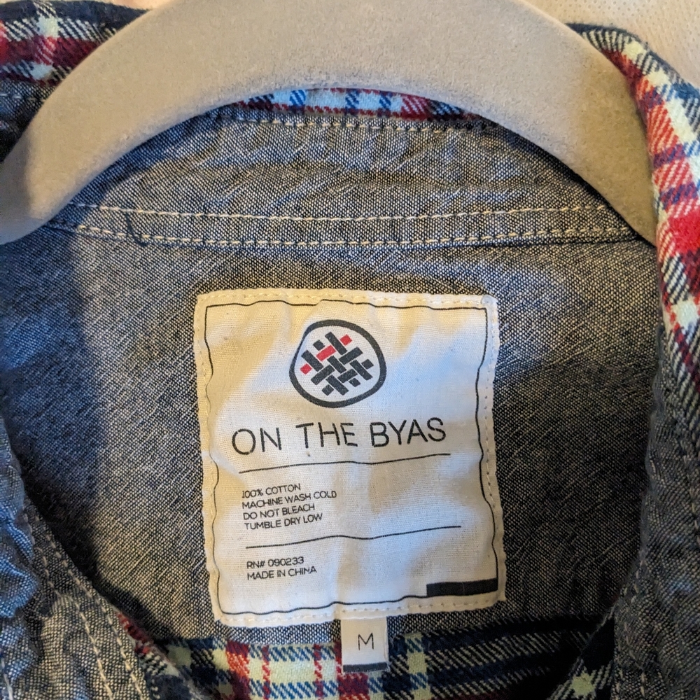 Men's flannel - Picture 3 of 4